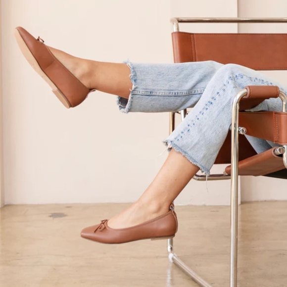 Kelsi Dagger Frankie Gingerbread Ballet Flats - Picture 3 of 4